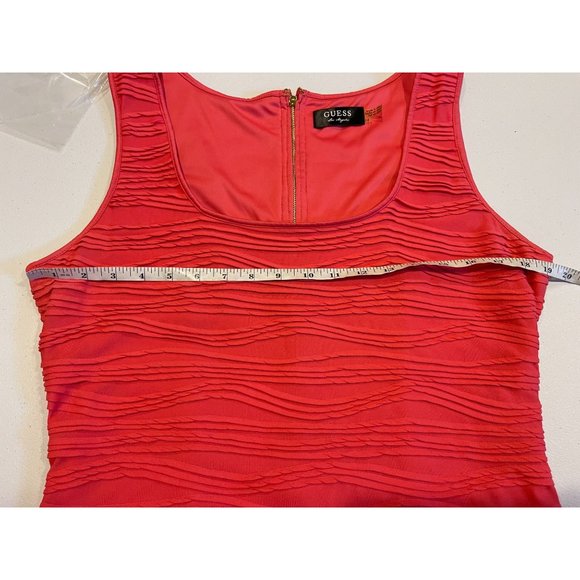 Guess Women Fitted Bodycon Dress Textured Fitted Back Zip Scoop Neck Coral SZ 14 - Picture 5 of 8